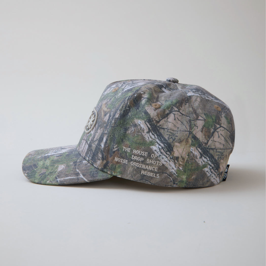 Stack_apexHat_Camo_02_84919da6-1da3-4901-8ccd-599dd0e4034f.jpg