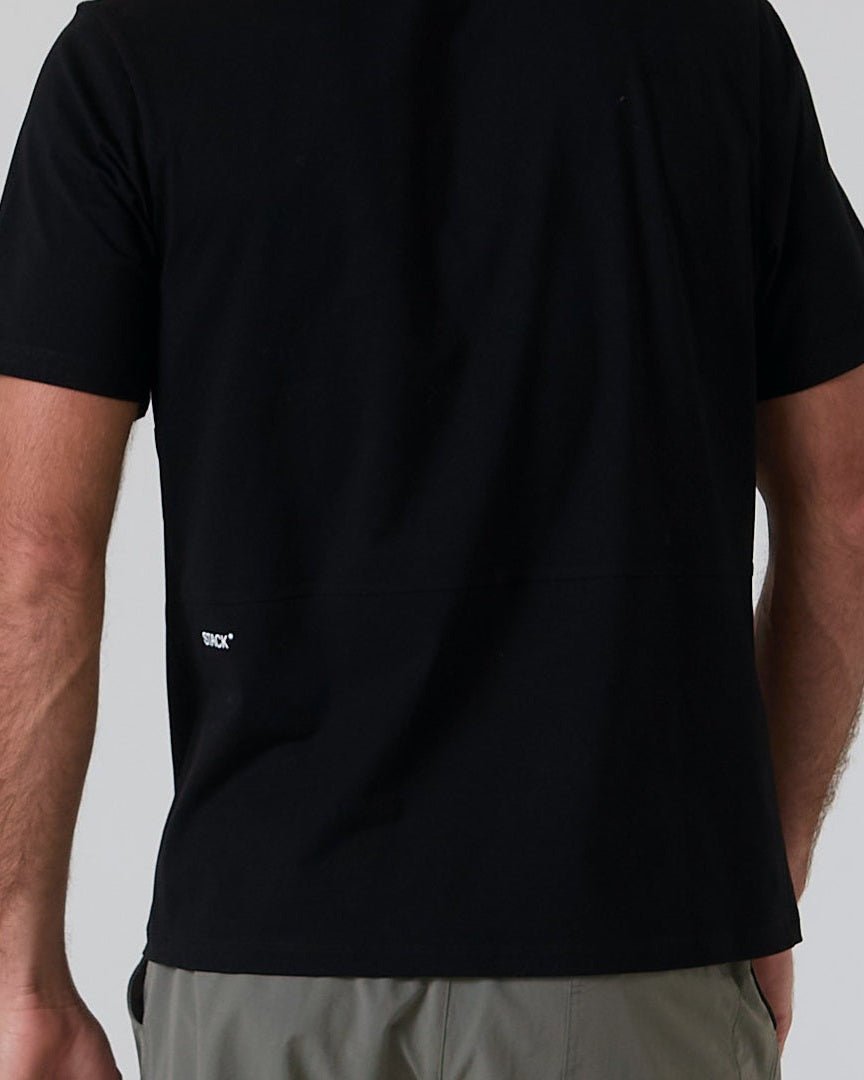 Distortion Hybrid Tee-Aged Black-S-Stack Athletics