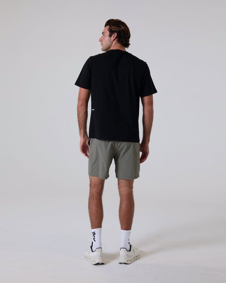 Distortion Hybrid Tee-Aged Black-S-Stack Athletics