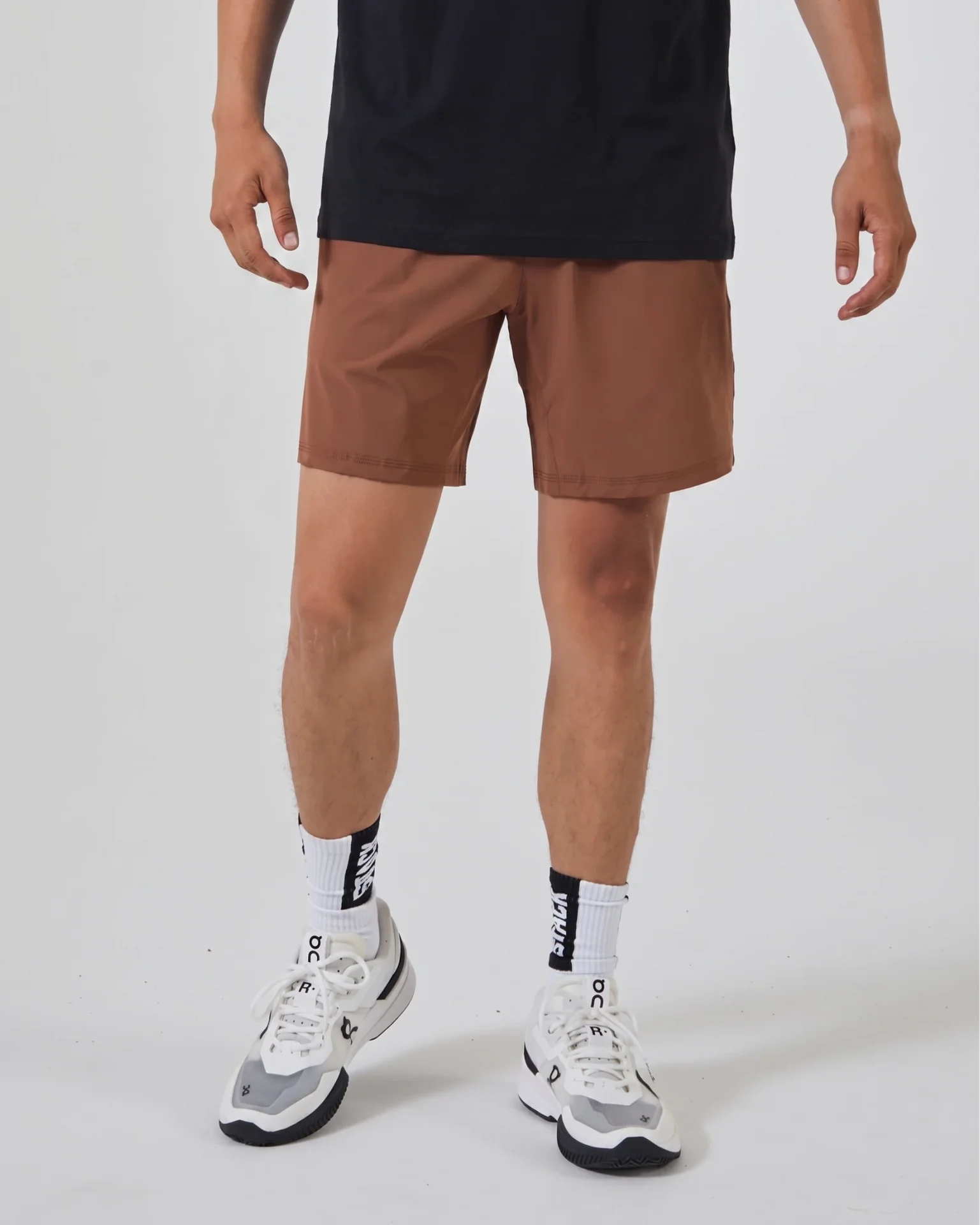 repeat-lined-short-7__cognac__frontcrop_x1920_407f23fd-1114-4df9-86fc-9207d8b19bc6.webp
