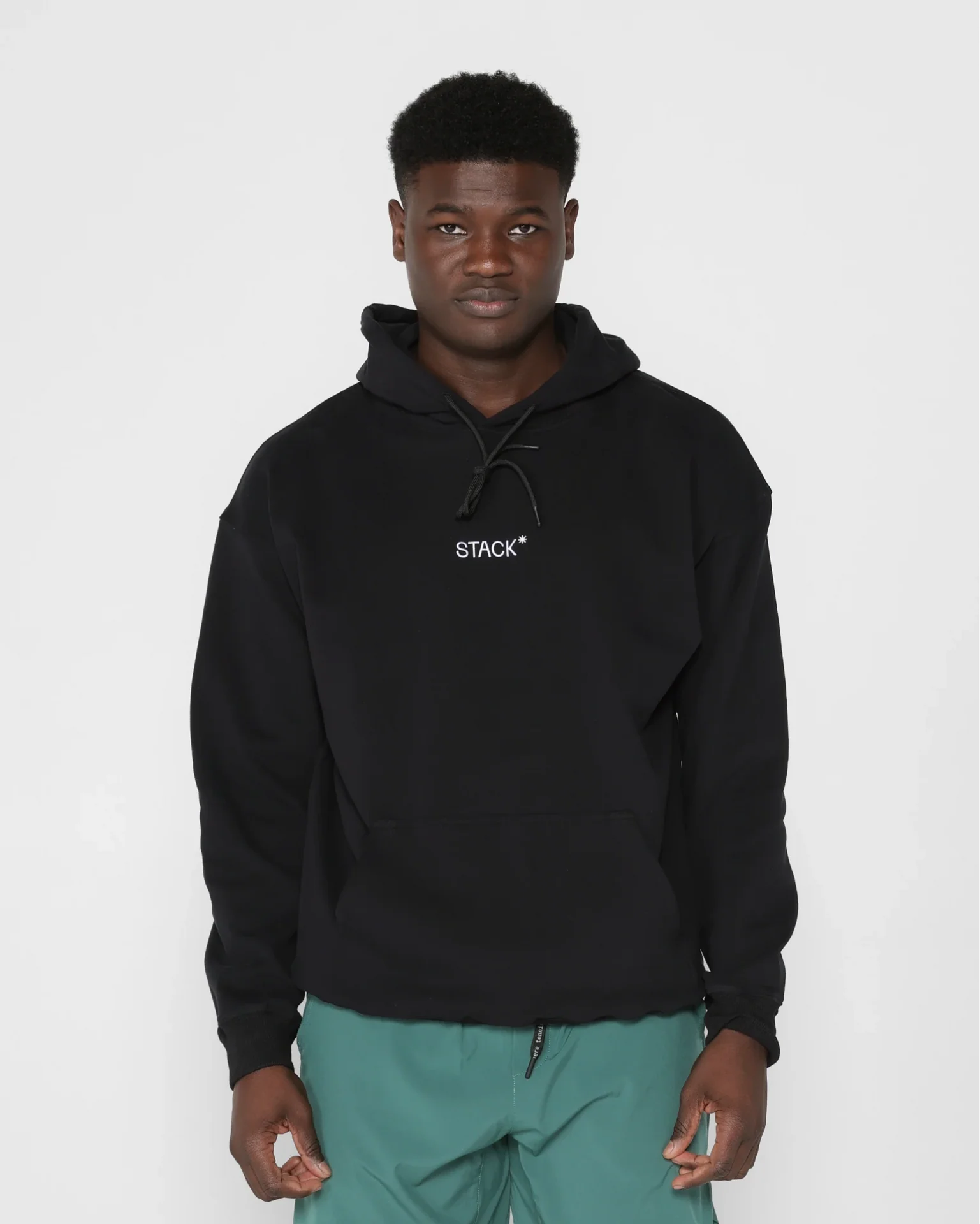 sp24-new-baseline-hoodie__black__frontcrop_1x_x1920_54762e84-59bb-4886-b5f2-dc96b263ac25.webp